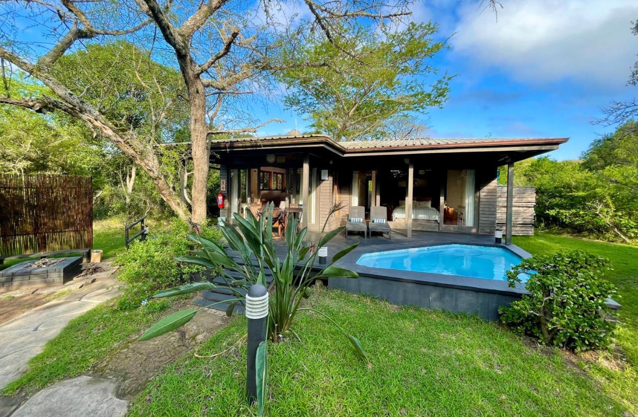 Imani Bush House & Silver Sky Chalet Hluhluwe Buitenkant foto