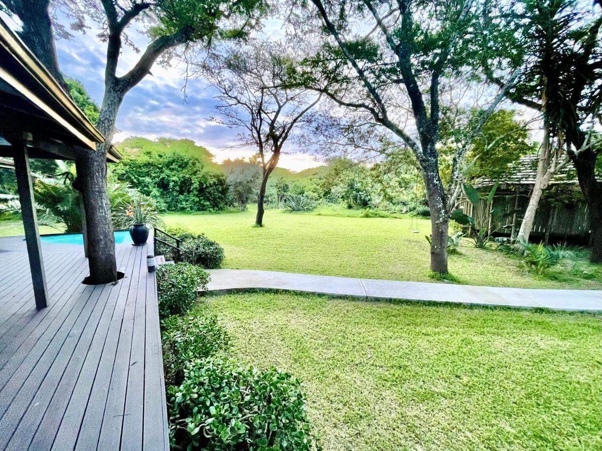 Imani Bush House & Silver Sky Chalet Hluhluwe Buitenkant foto